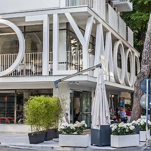 https://hollywood.riccione-hotels.org